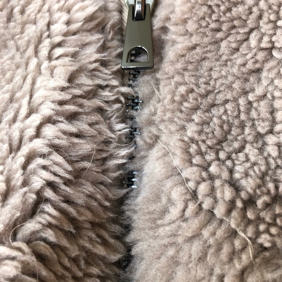 🆕✨ AVEC LES FILLES Teddy Bomber Jacket - Picture 7 of 9